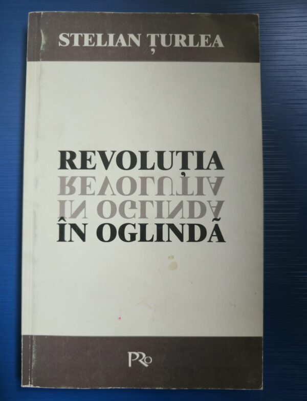 Revoluția în oglindă